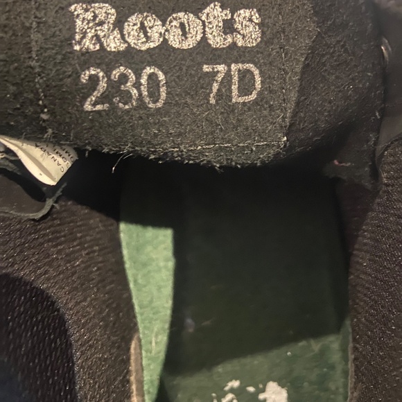 Roots TUFF Boots Mens 7 ( Women's 9 ) - Picture 4 of 9